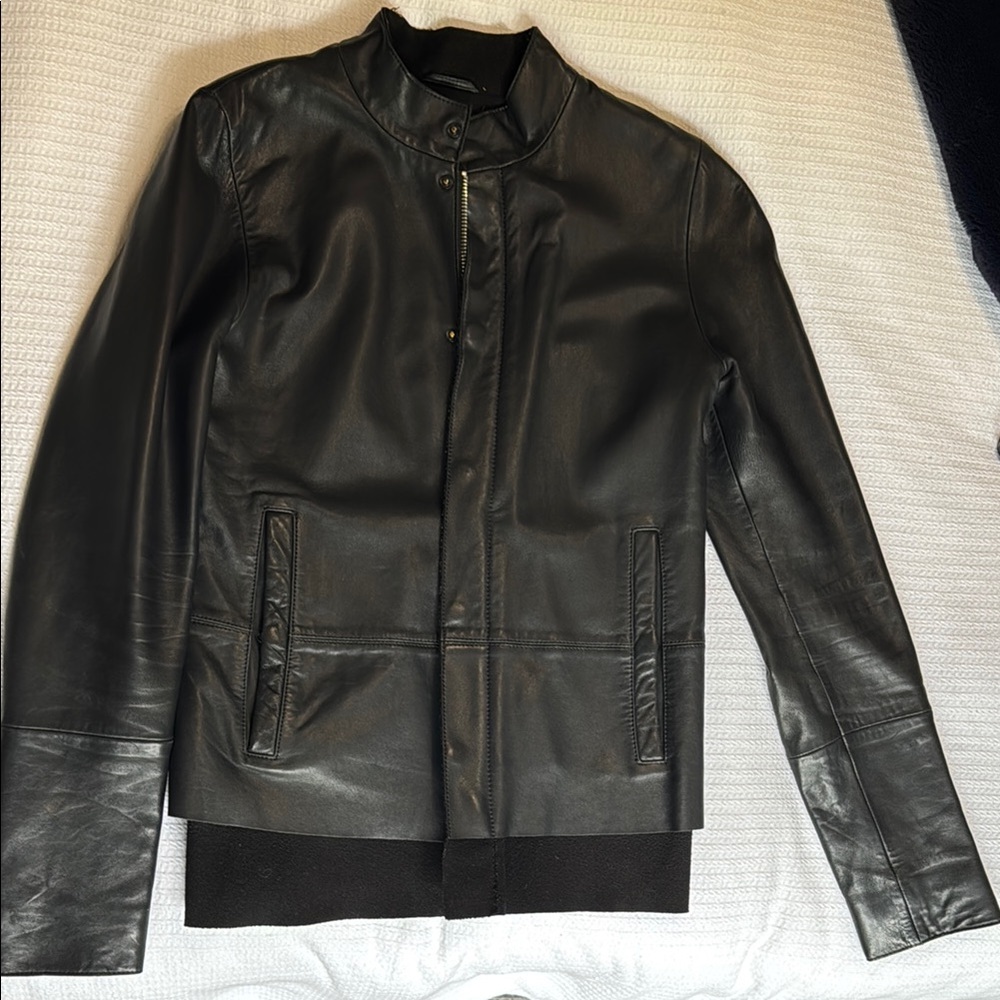 Tony Cohen Men’s Black Leather Jacket Size 48 (Medium)